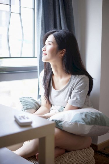 龙丹妮个人资料简介